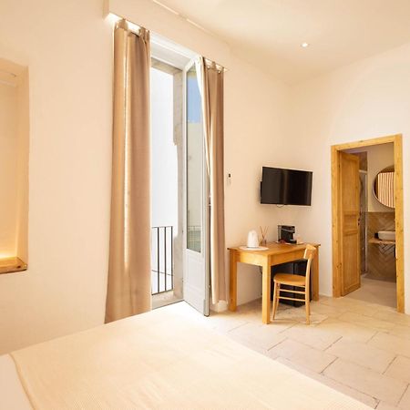 Palazzo Kapece Bed and Breakfast Monopoli Εξωτερικό φωτογραφία