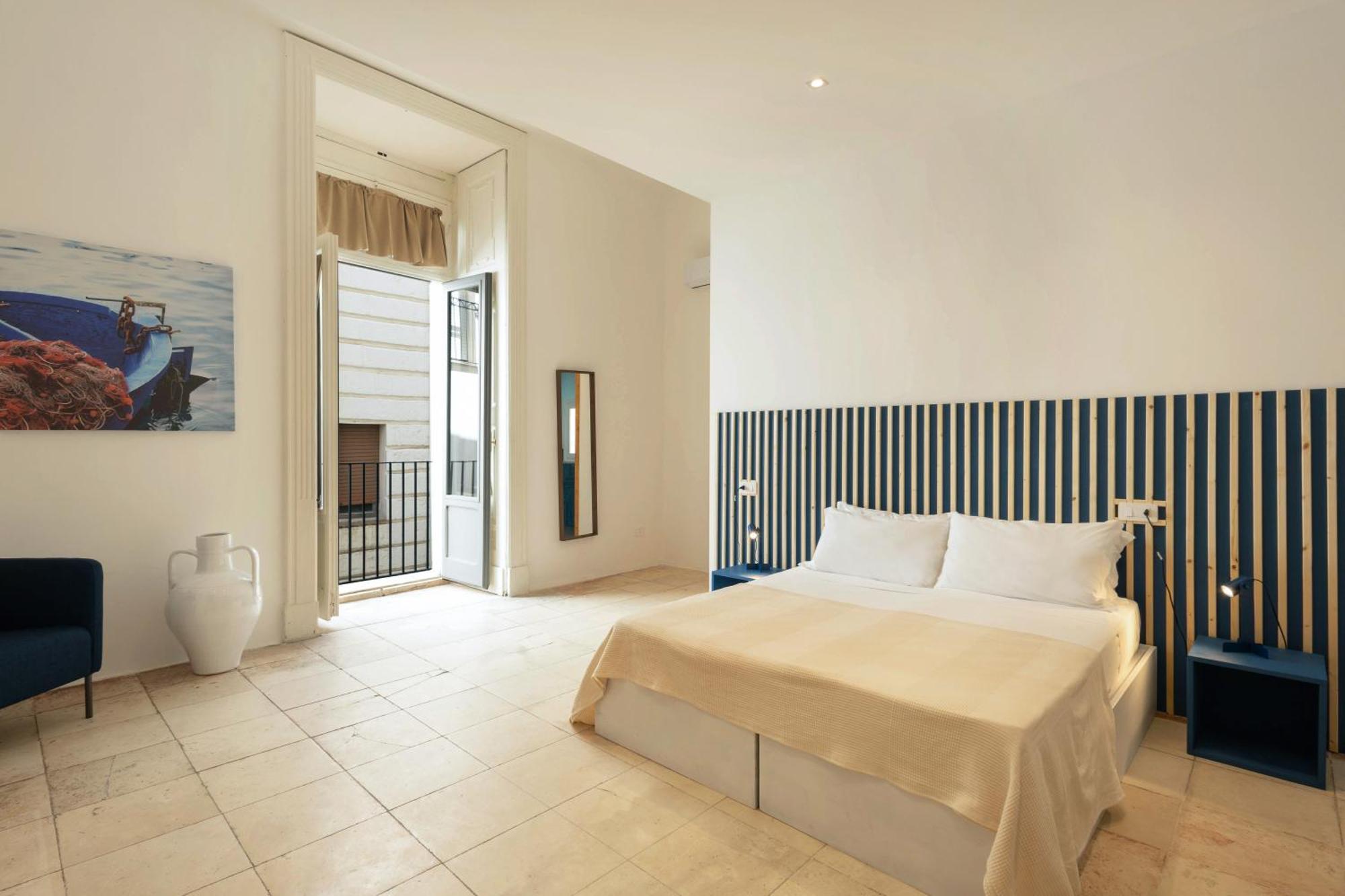 Palazzo Kapece Bed and Breakfast Monopoli Εξωτερικό φωτογραφία