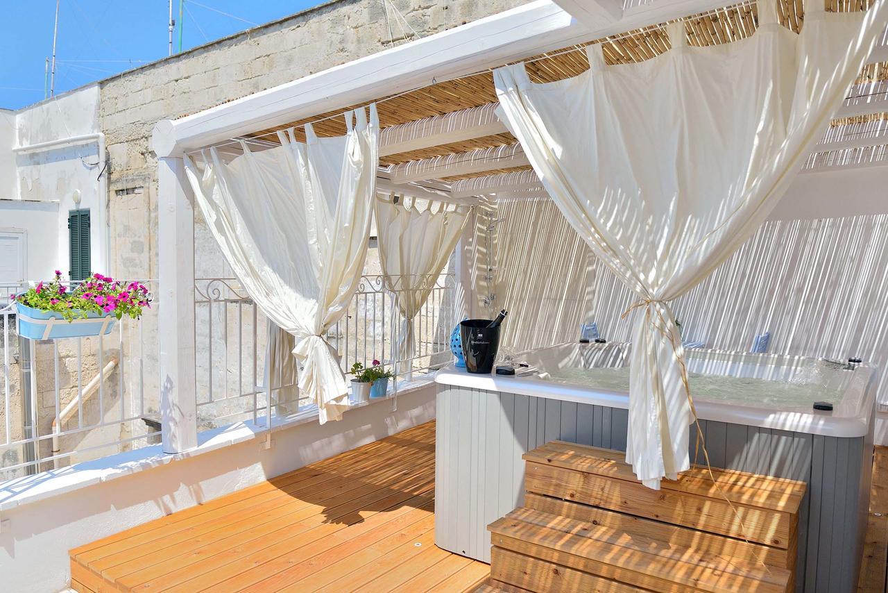 Palazzo Kapece Bed and Breakfast Monopoli Εξωτερικό φωτογραφία